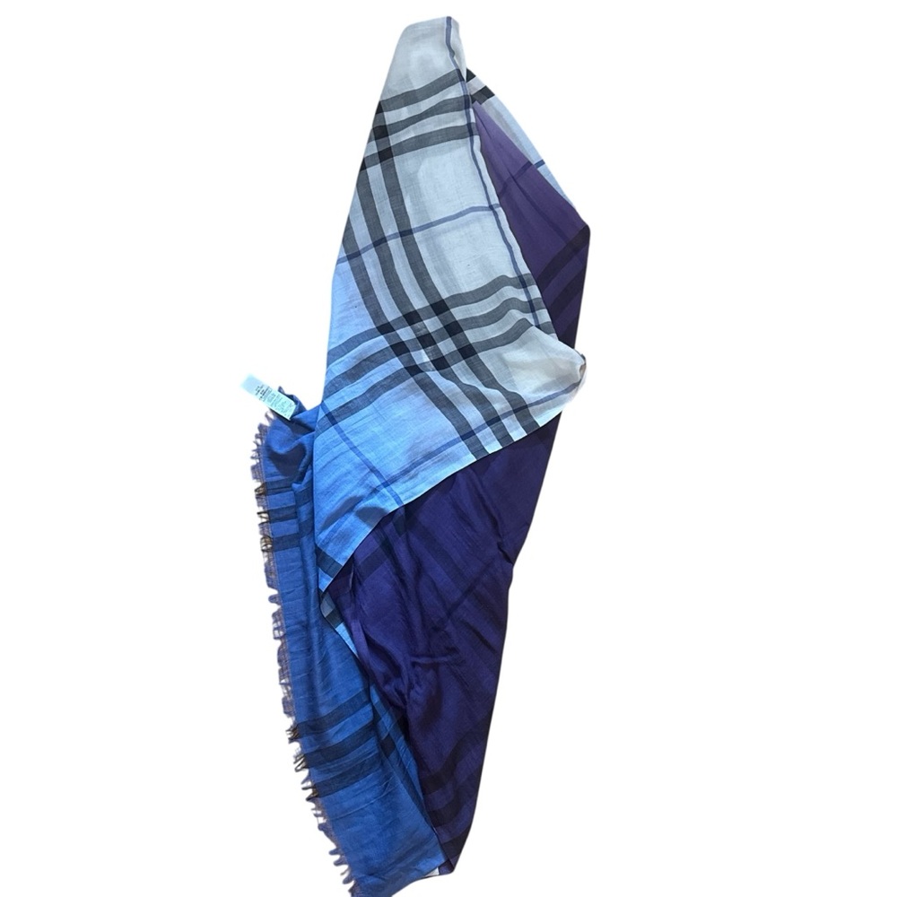 Burberry Wool & Silk Blue & Purple Scarf - Size: 85x27 Inches. Brand New w. Tags